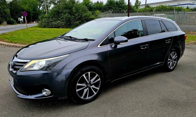 2014 Toyota Avensis 2.0 D-4D Icon Business Edition Tourer Euro 5 5dr