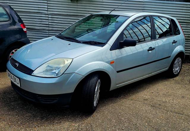 Ford Fiesta 1.25 LX 5dr Hatchback Petrol Green