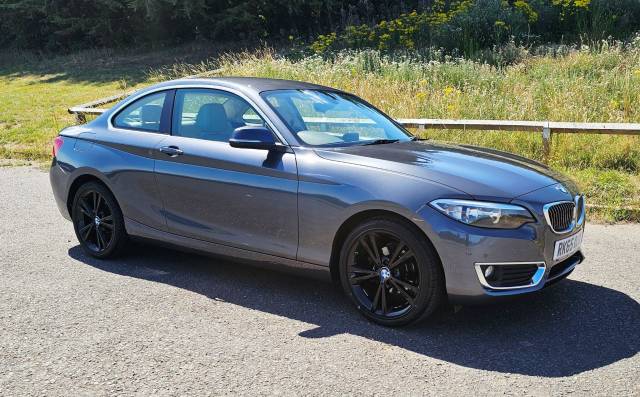 BMW 2 Series 1.5 218i Luxury Euro 6 (s/s) 2dr Coupe Petrol Grey