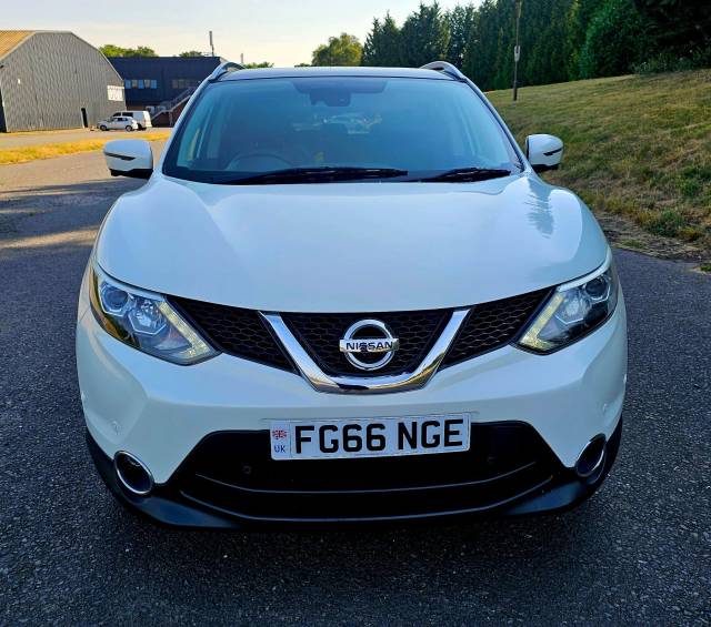 2016 Nissan Qashqai 1.5 dCi Tekna 2WD Euro 6 (s/s) 5dr