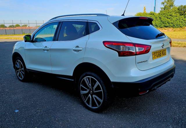 2016 Nissan Qashqai 1.5 dCi Tekna 2WD Euro 6 (s/s) 5dr