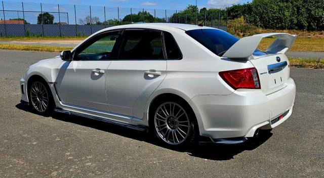 2011 Subaru WRX STi 2.5T Type UK 4WD Euro 5 4dr