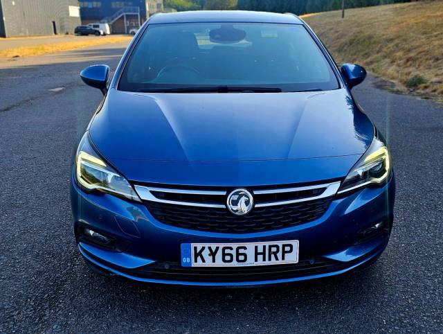 2016 Vauxhall Astra 1.6 CDTi BlueInjection SRi Euro 6 (s/s) 5dr