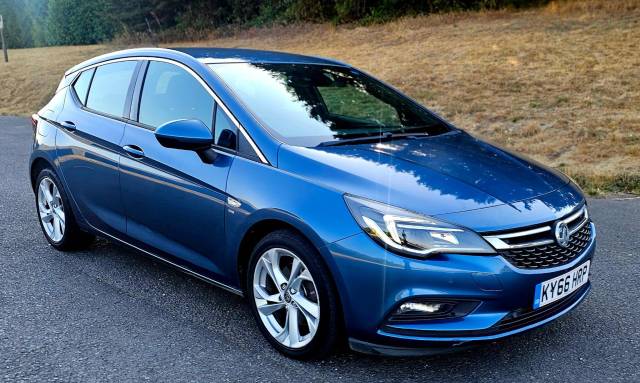 2016 Vauxhall Astra 1.6 CDTi BlueInjection SRi Euro 6 (s/s) 5dr
