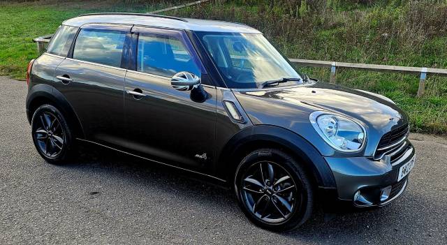 Mini Countryman 1.6 Cooper S Auto ALL4 Euro 5 5dr SUV Petrol