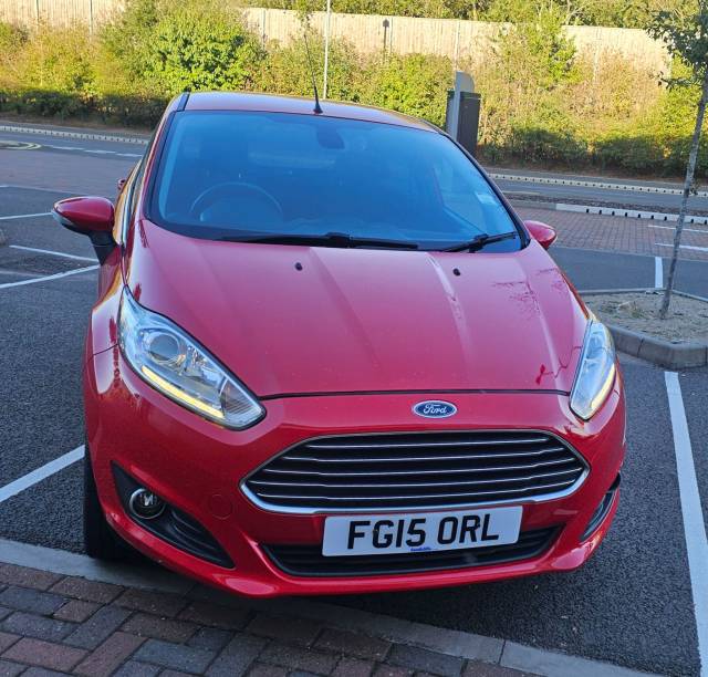 2015 Ford Fiesta 1.5 TDCi Titanium Euro 5 5dr