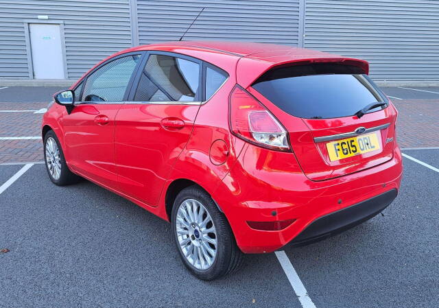 2015 Ford Fiesta 1.5 TDCi Titanium Euro 5 5dr